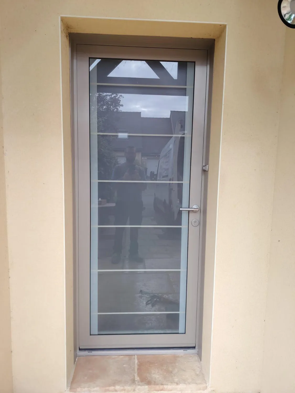 installation de porte de garage chartres de bretagne