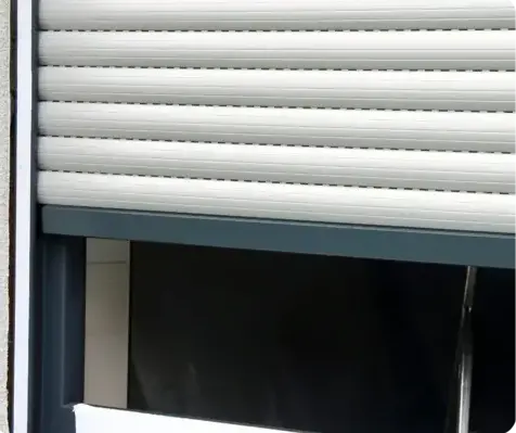 menuiserie extérieure à Châteaubourg - image 2