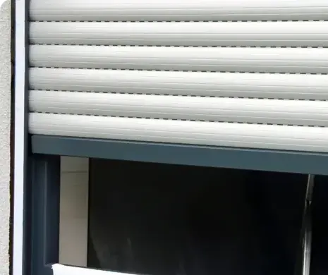 menuisier fenêtres Châteaubourg-1