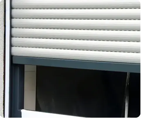 pose de pergola à Chartres-de-Bretagne - image 2